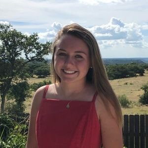 Meet your Posher, Jenna